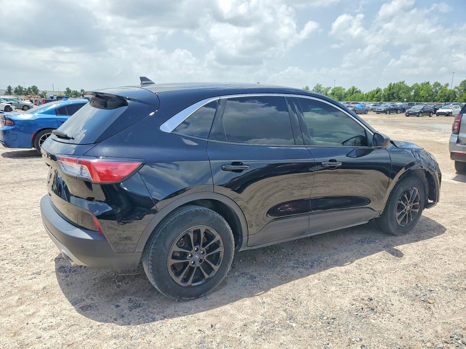 62495126 :رقم المزاد ، 1FMCU0G6XNUB84905 vin ، 2022 Ford Escape مزاد بيع