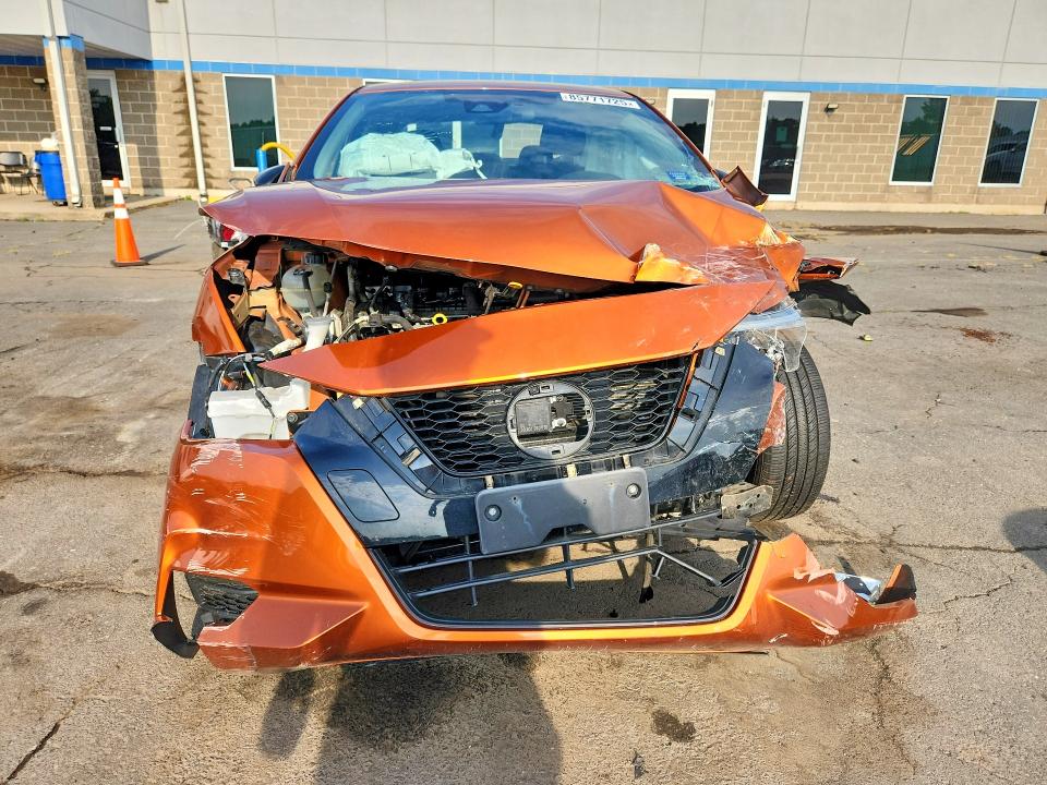 85771725 :رقم المزاد ، 3N1CN8FV7NL868008 vin ، 2022 Nissan Versa مزاد بيع