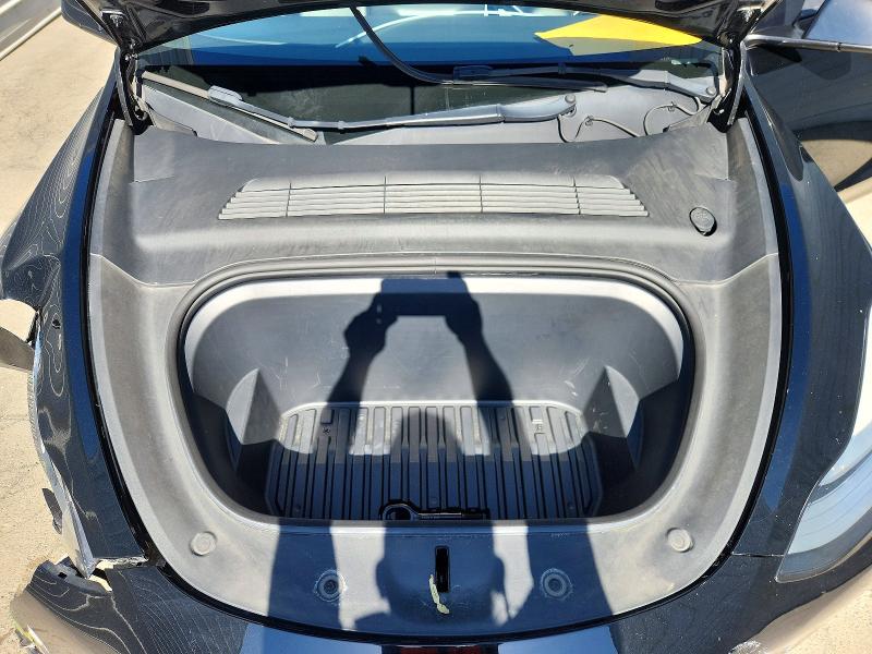 2022 Tesla Model Y მანქანა იყიდება აუქციონზე, vin: 7SAYGDEE9NF481940, აუქციონის ნომერი: 60135586