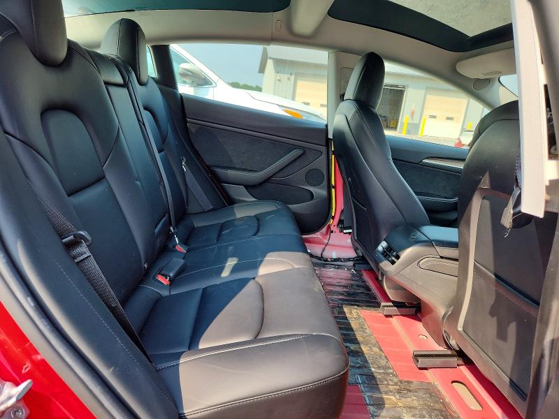 Продажа на аукционе авто 2022 Tesla Model 3, vin: 5YJ3E1EB0NF127130, номер лота: 61211126