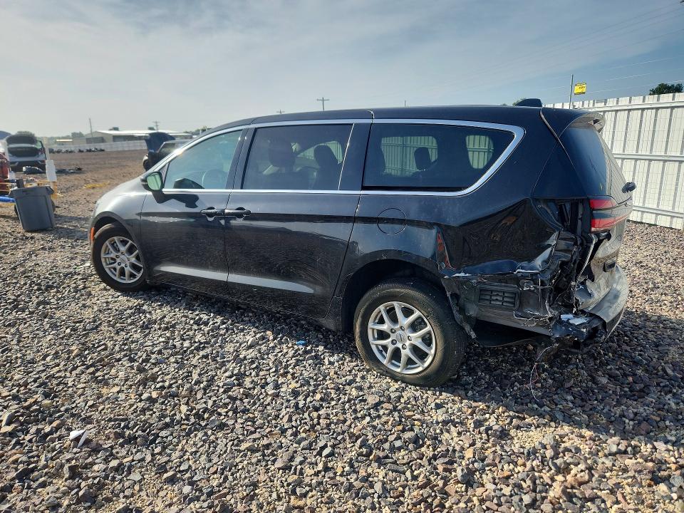 Продажа на аукционе авто 2023 Chrysler Pacifica, vin: 2C4RC1BG3PR627631, номер лота: 61604836
