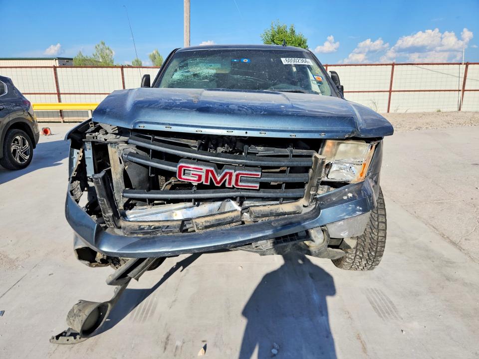 Продажа на аукционе авто 2007 Gmc New Sierra, vin: 2GTEC13J771628353, номер лота: 60502366
