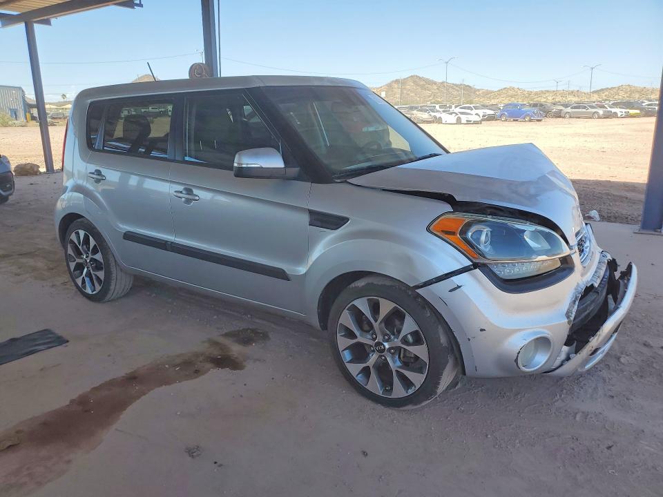 60696826 :رقم المزاد ، KNDJT2A63C7436959 vin ، 2012 Kia Soul مزاد بيع