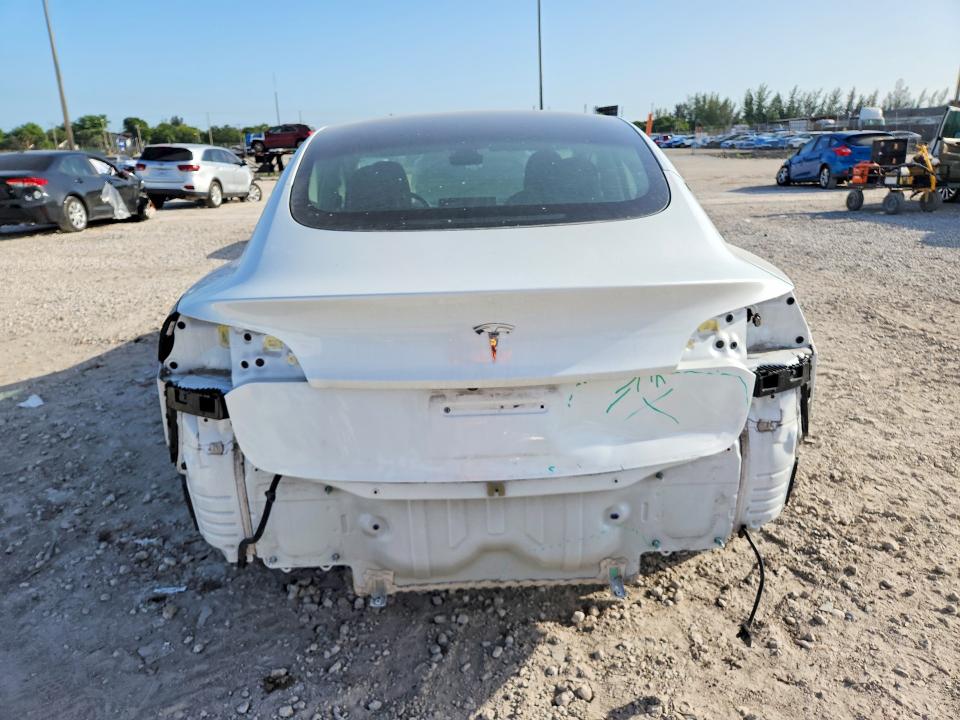 Продаж на аукціоні авто 2021 Tesla Model 3, vin: 5YJ3E1EA2MF085078, номер лоту: 60953966