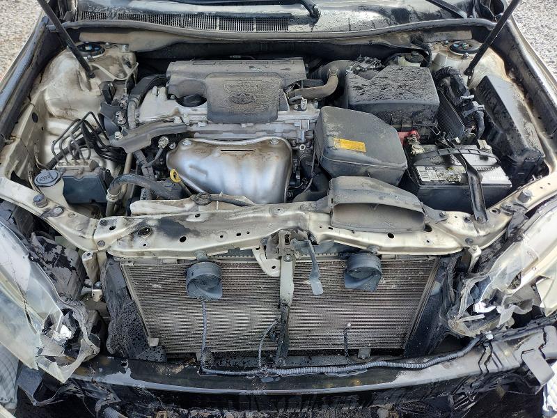 62338886 :رقم المزاد ، 4T1BF1FK5FU497730 vin ، 2015 Toyota Camry مزاد بيع
