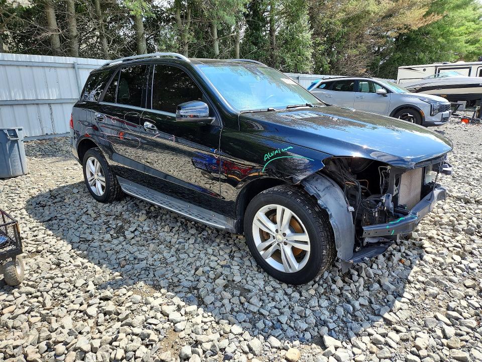 61816956 :رقم المزاد ، 4JGDA5HB9EA273677 vin ، 2014 Mercedes-benz Ml مزاد بيع
