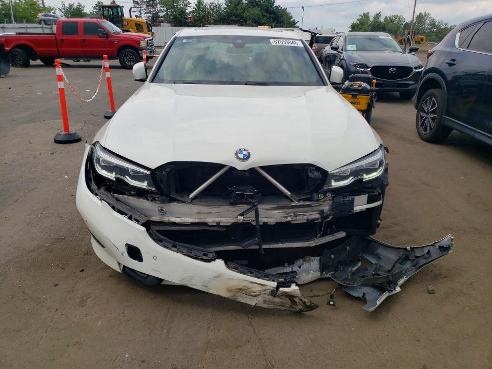 62659846 :رقم المزاد ، 3MW5R7J00M8B59368 vin ، 2021 Bmw 330xi مزاد بيع
