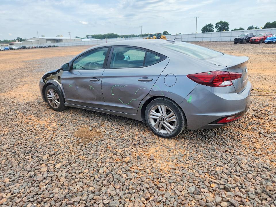 2019 Hyundai Elantra მანქანა იყიდება აუქციონზე, vin: KMHD84LFXKU749400, აუქციონის ნომერი: 59740036