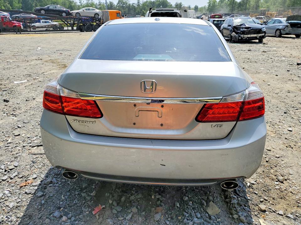 Продажа на аукционе авто 2015 Honda Accord, vin: 1HGCR3F81FA013362, номер лота: 59370456