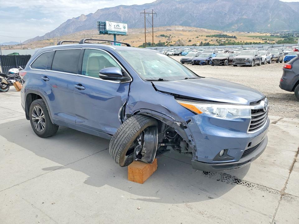 Aukcja sprzedaży 2016 Toyota Highlander, vin: 5TDJKRFH1GS323867, numer aukcji: 61730036