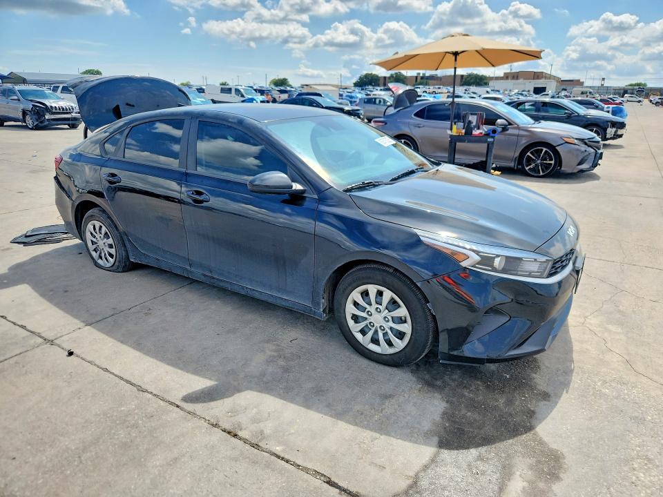 60578026 :رقم المزاد ، 3KPF24AD9RE695323 vin ، 2024 Kia Forte مزاد بيع