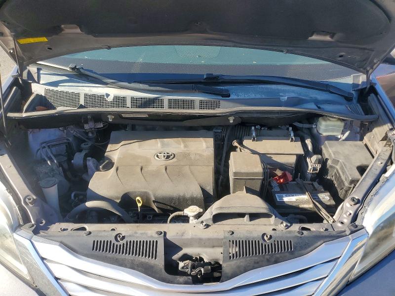 59399136 :رقم المزاد ، 5TDYK3DC5FS682396 vin ، 2015 Toyota Sienna مزاد بيع