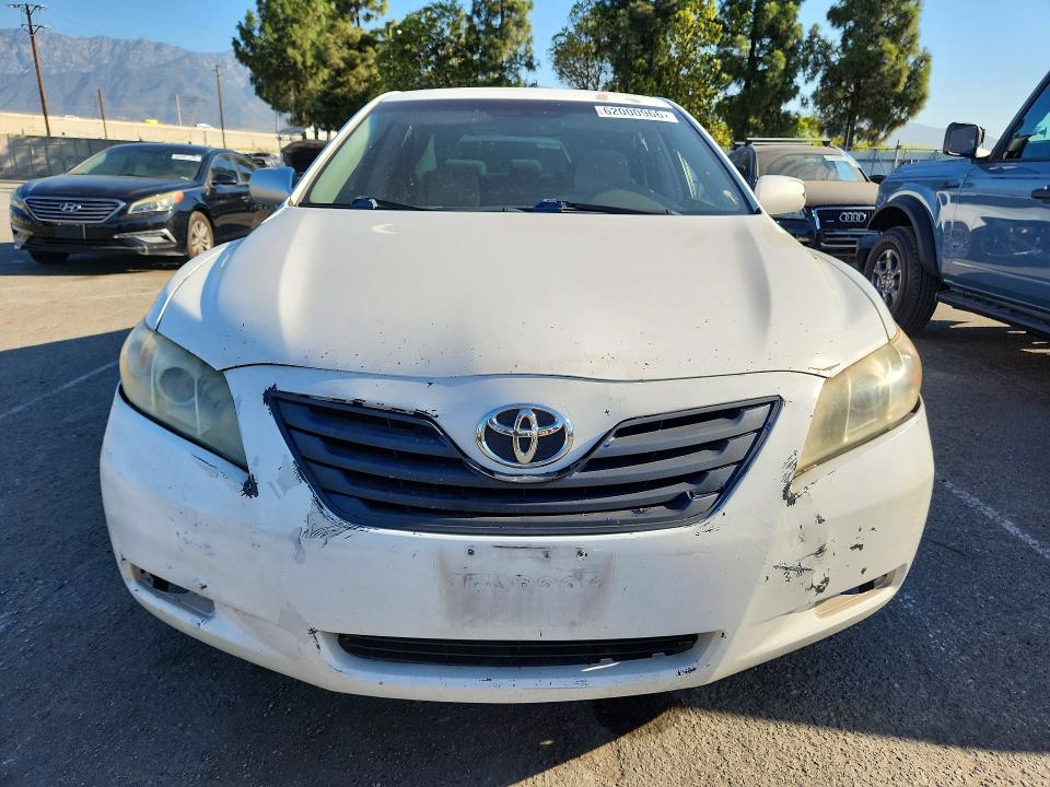 62000966 :رقم المزاد ، JTNBF3EK4A3000646 vin ، 2010 Toyota Camry مزاد بيع
