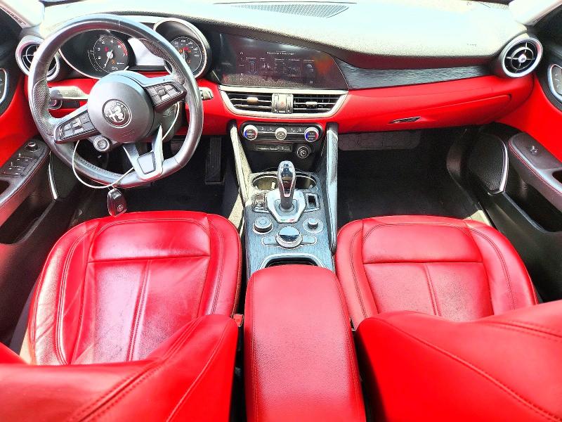 Продаж на аукціоні авто 2021 Alfa Romeo Giulia, vin: ZARFAMAN2M7647530, номер лоту: 61727416
