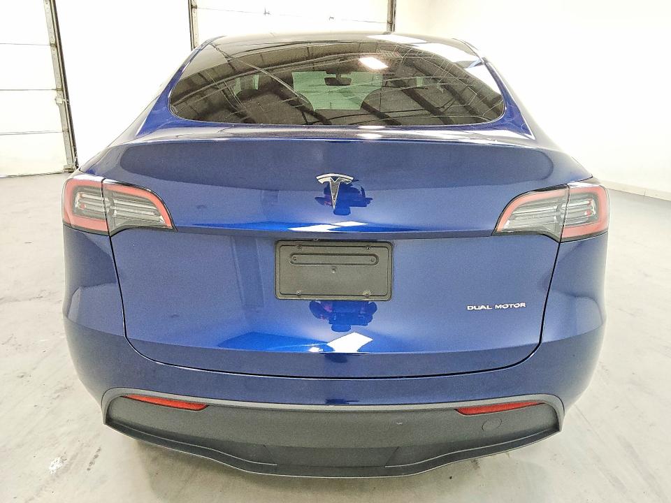 Продаж на аукціоні авто 2023 Tesla Model Y, vin: 7SAYGDEE2PA119268, номер лоту: 61960406