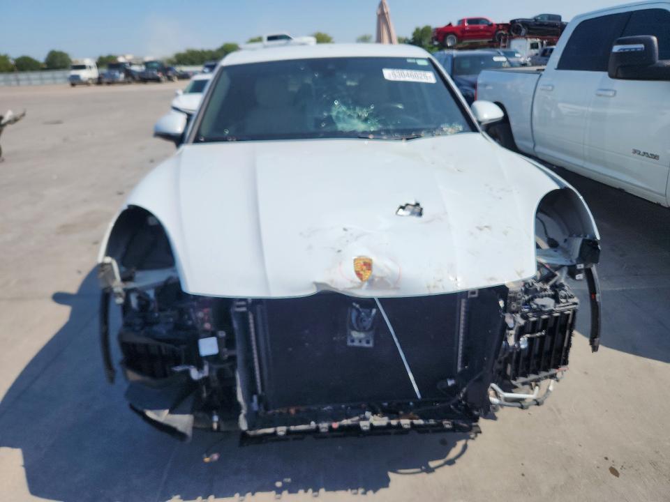 2022 Porsche Cayenne მანქანა იყიდება აუქციონზე, vin: WP1AA2AY3NDA00896, აუქციონის ნომერი: 63046026