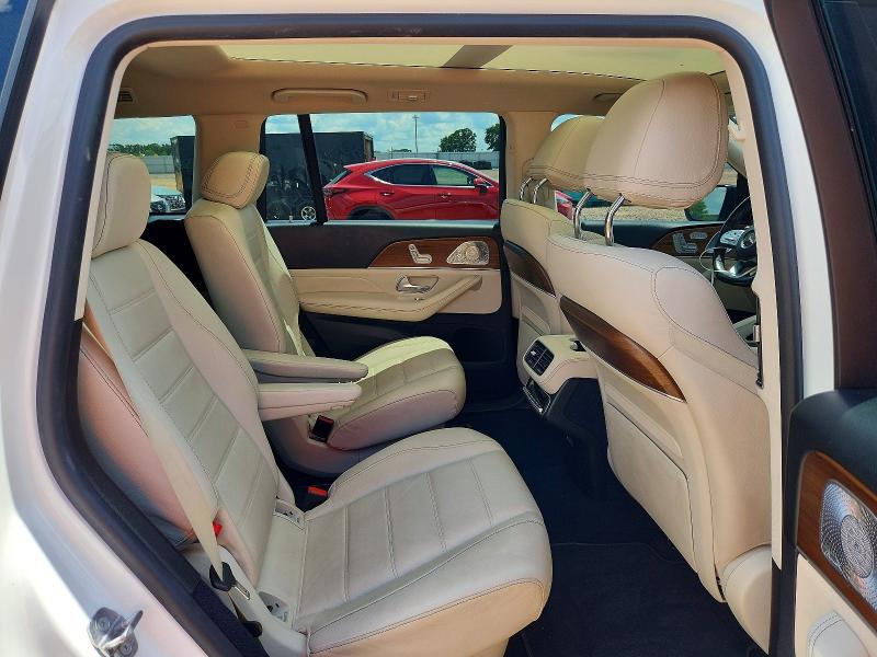 60062136 :رقم المزاد ، 4JGFF8GE3MA371173 vin ، 2021 Mercedes-benz Gls مزاد بيع