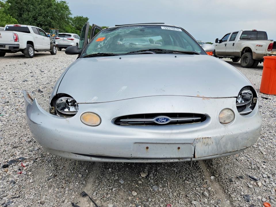 59370816 :رقم المزاد ، 1FAFP53S9XG158473 vin ، 1999 Ford Taurus مزاد بيع