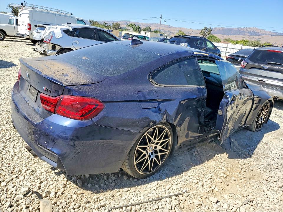 Продажа на аукционе авто 2016 Bmw M4, vin: WBS3R9C59GK336641, номер лота: 61043686