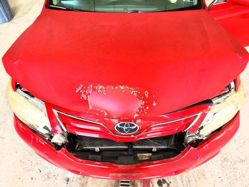 60826126 :رقم المزاد ، 4T4BF3EKXBR213005 vin ، 2011 Toyota Camry مزاد بيع
