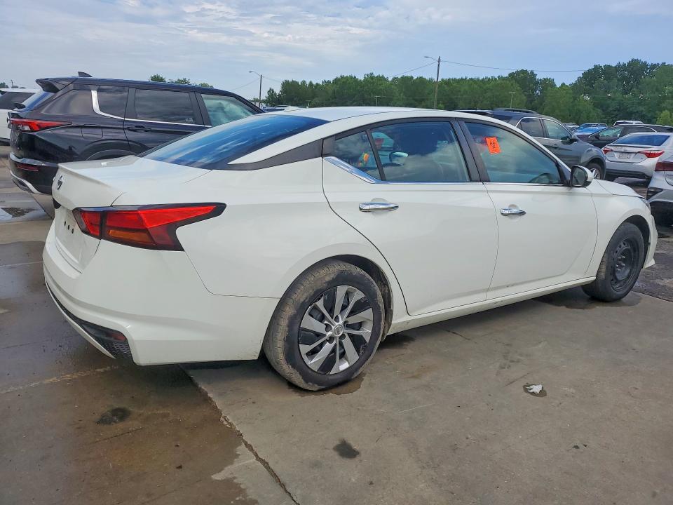 Продажа на аукционе авто 2020 Nissan Altima, vin: 1N4BL4BV4LC208374, номер лота: 41632736