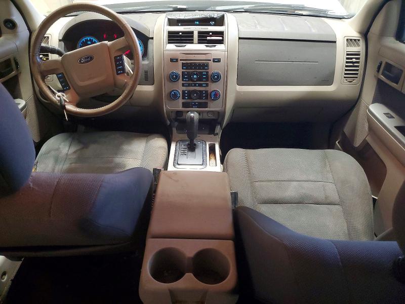2009 Ford Escape მანქანა იყიდება აუქციონზე, vin: 1FMCU03709KA57502, აუქციონის ნომერი: 61078366