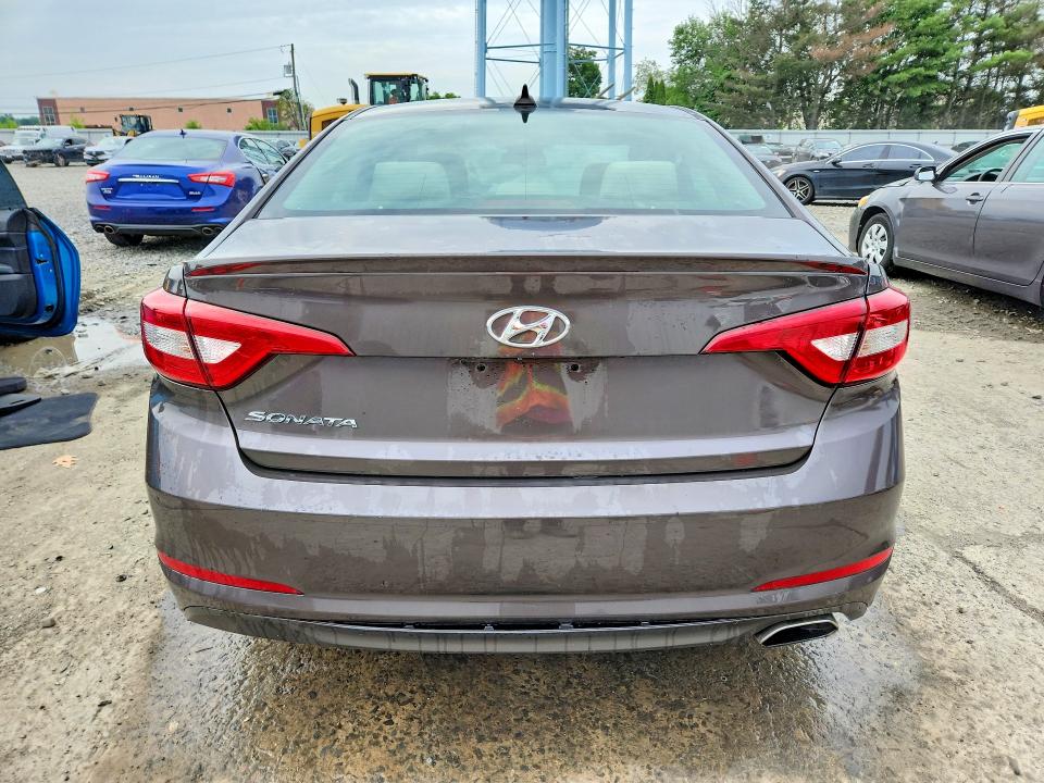 2015 Hyundai Sonata მანქანა იყიდება აუქციონზე, vin: 5NPE24AF2FH208936, აუქციონის ნომერი: 60569746