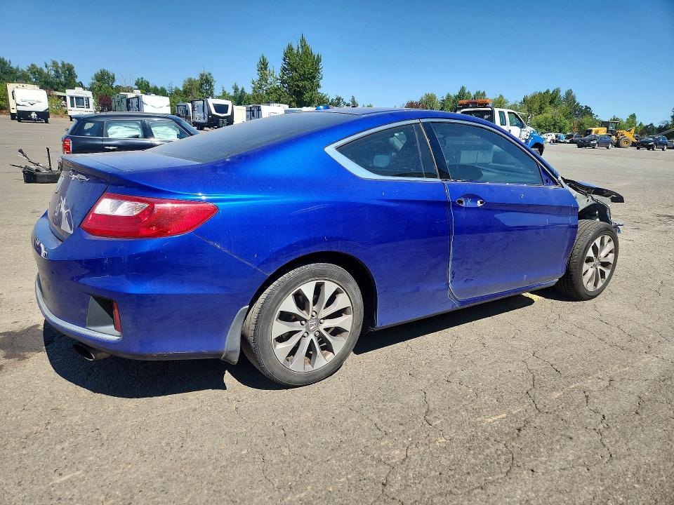 60654066 :رقم المزاد ، 1HGCT1B89EA010865 vin ، 2014 Honda Accord مزاد بيع