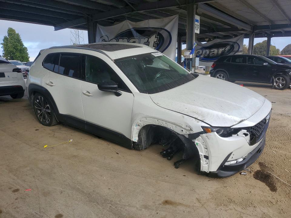 Продажа на аукционе авто 2023 Mazda Cx-50, vin: 7MMVABEM6PN152517, номер лота: 63033516