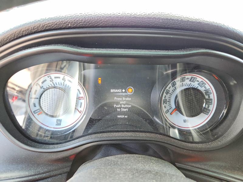 60070826 :رقم المزاد ، 2C3CDZFJ1KH702157 vin ، 2019 Dodge Challenger مزاد بيع