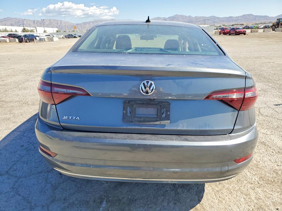 61251296 :رقم المزاد ، 3VWC57BU6MM049193 vin ، 2021 Volkswagen Jetta مزاد بيع