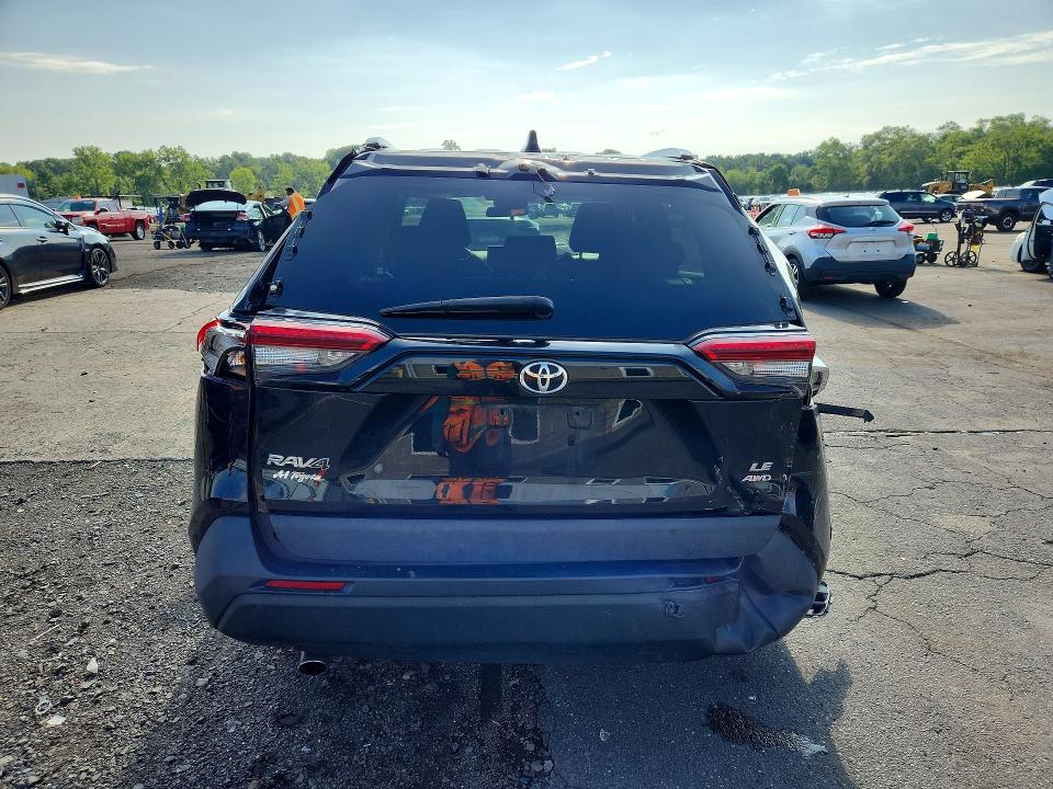 63322956 :رقم المزاد ، 2T3F1RFV3MC165767 vin ، 2021 Toyota Rav4 مزاد بيع