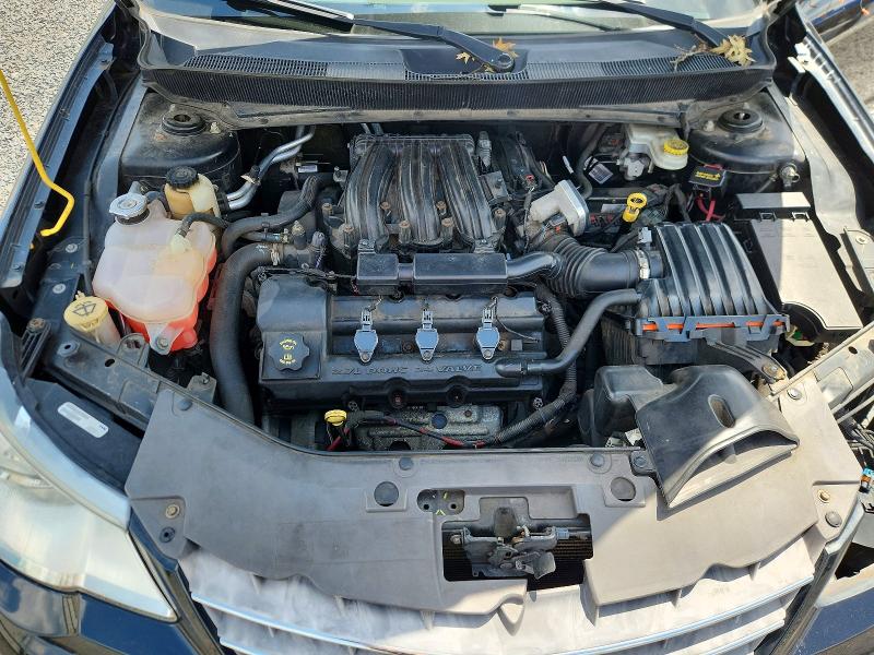 61967386 :رقم المزاد ، 1C3BC5ED0AN137991 vin ، 2010 Chrysler Sebring مزاد بيع
