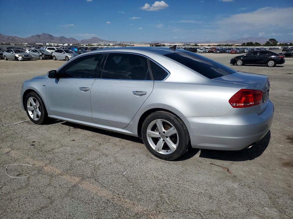 61089416 :رقم المزاد ، 1VWAS7A31FC120698 vin ، 2015 Volkswagen Passat مزاد بيع