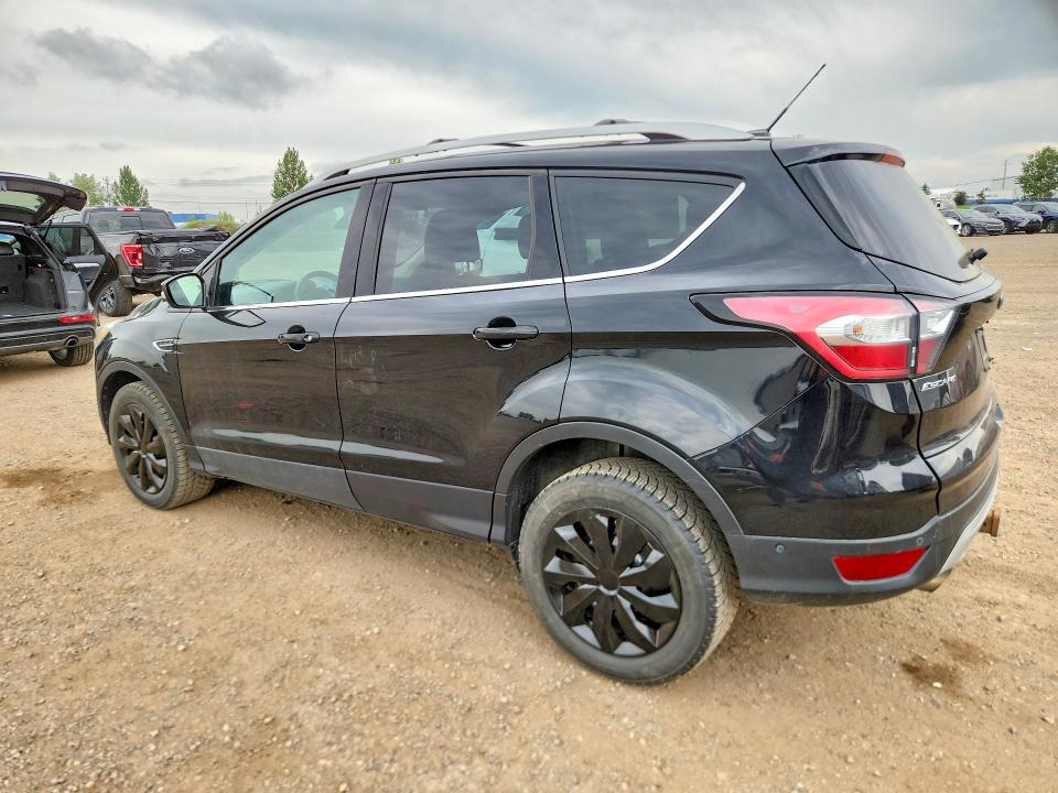 61408526 :رقم المزاد ، 1FMCU9J96HUE41392 vin ، 2017 Ford Escape مزاد بيع