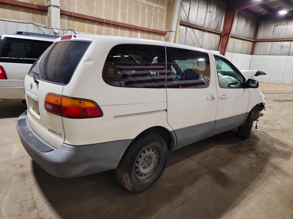 61585446 :رقم المزاد ، 4T3ZF19C0XU152049 vin ، 1999 Toyota Sienna مزاد بيع