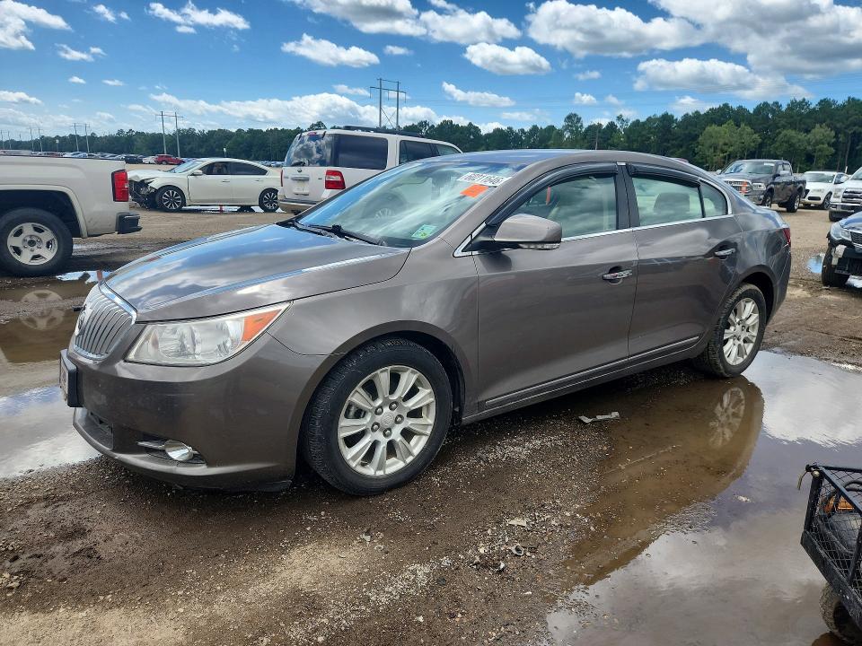 60211646 :رقم المزاد ، 1G4GC5ERXCF246805 vin ، 2012 Buick Lacrosse مزاد بيع