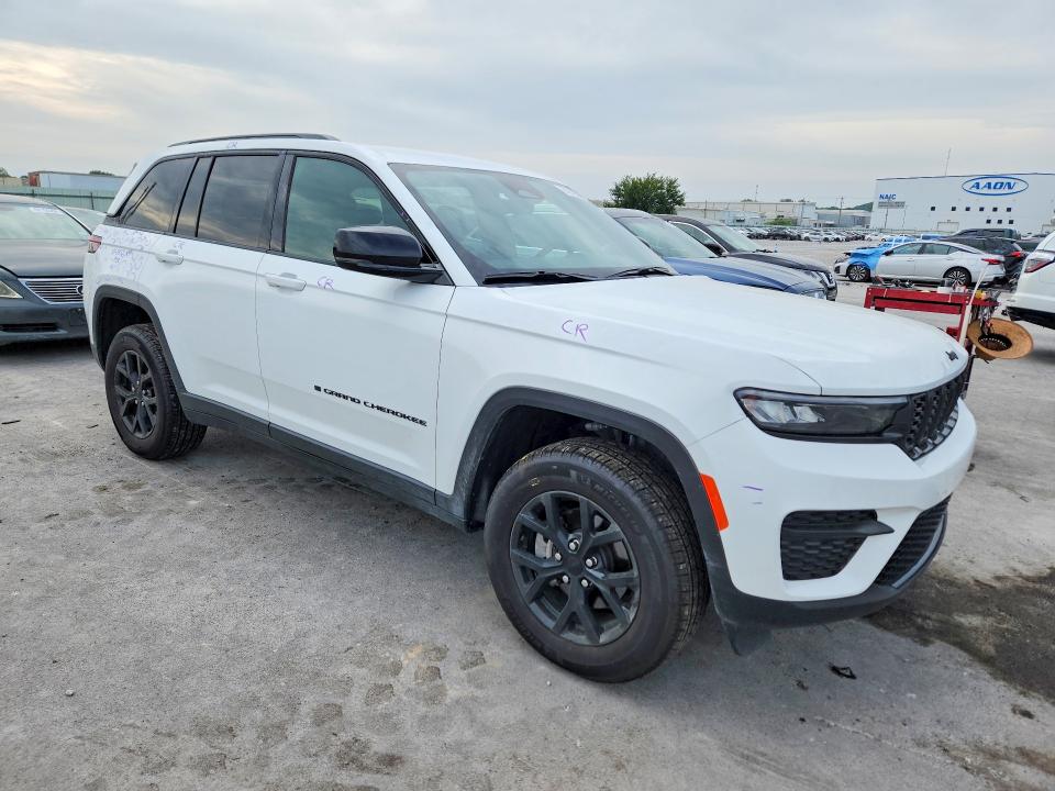 Продажа на аукционе авто 2025 Jeep Grand Cherokee, vin: 1C4RJHAG9S8784455, номер лота: 61842886