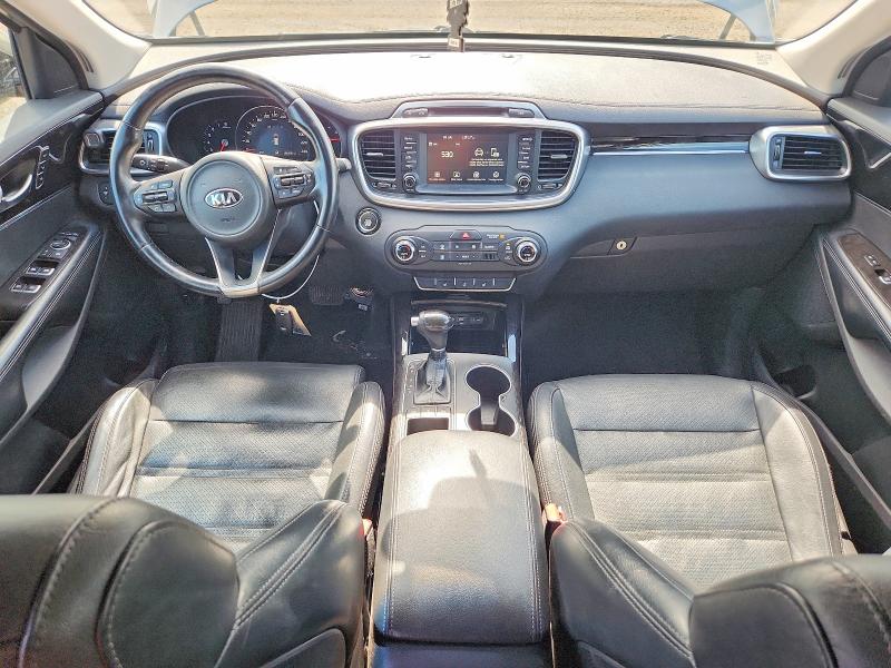 2017 Kia Sorento მანქანა იყიდება აუქციონზე, vin: 5XYPHDA59HG295971, აუქციონის ნომერი: 61215016