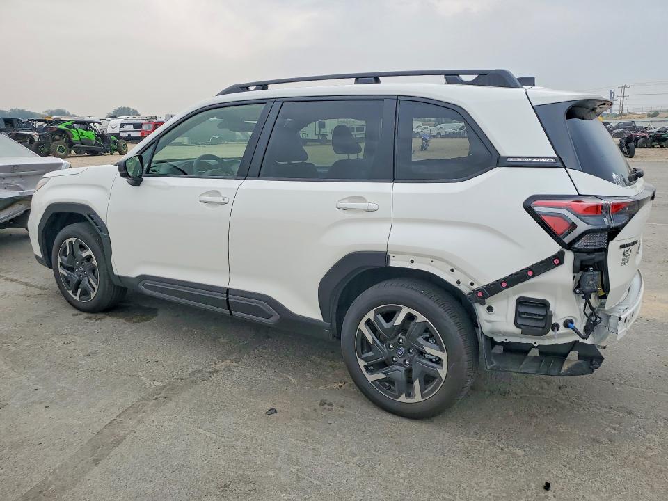 2025 Subaru Forester მანქანა იყიდება აუქციონზე, vin: JF2SLDRC2SH459525, აუქციონის ნომერი: 60897796