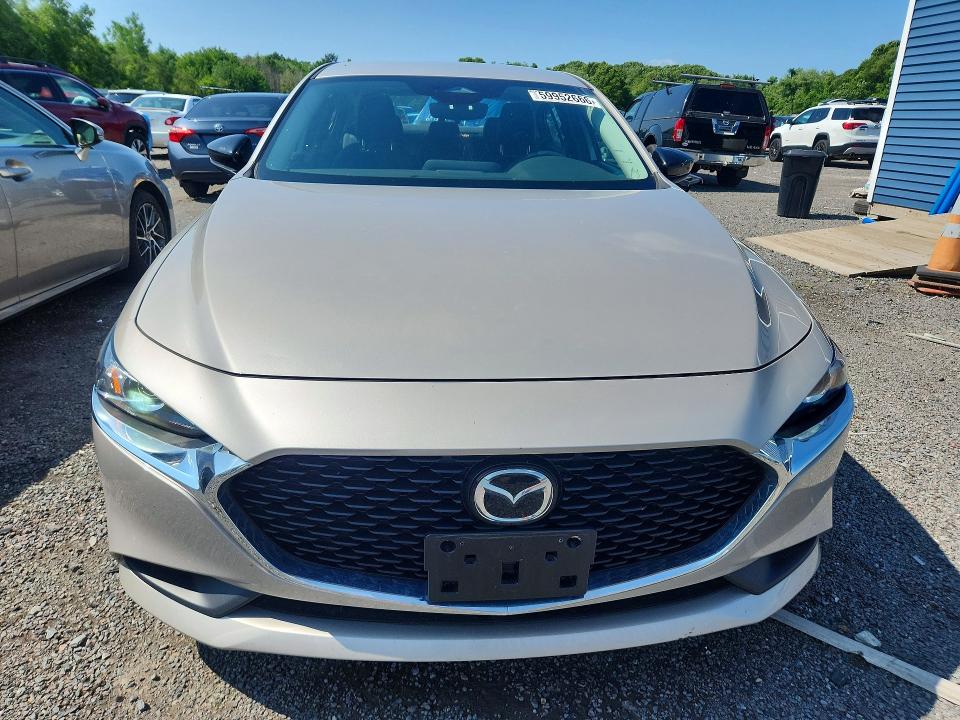 59952666 :رقم المزاد ، 3MZBPABM8RM411518 vin ، 2024 Mazda 3 مزاد بيع