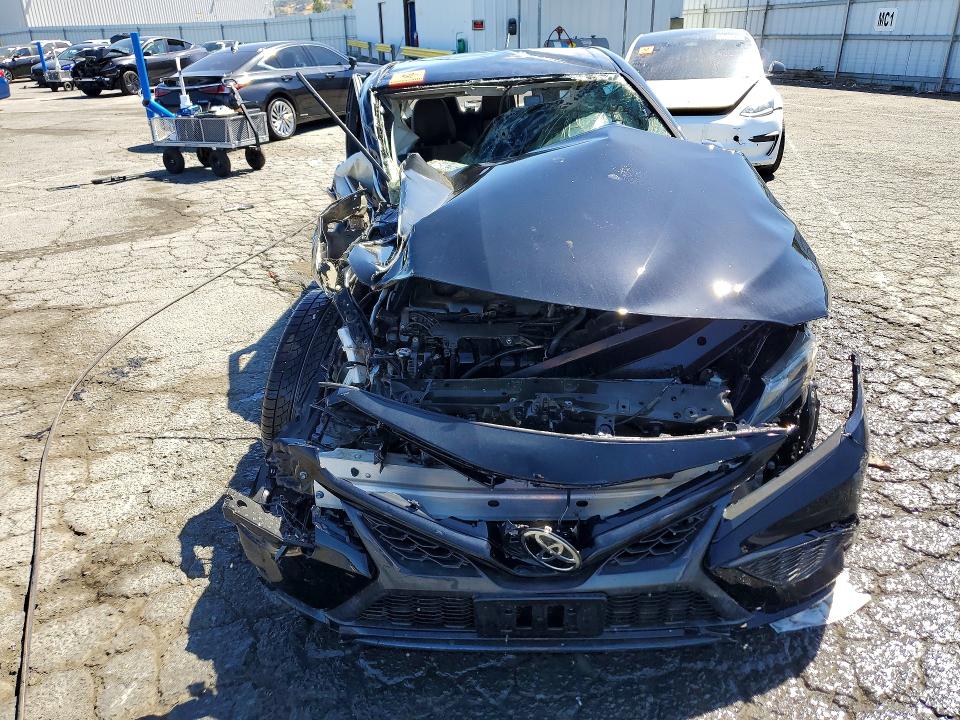 Продажа на аукционе авто 2022 Toyota Camry, vin: 4T1G11AK2NU001521, номер лота: 55538806