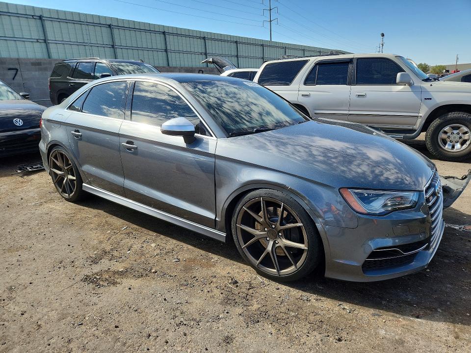 Продажа на аукционе авто 2015 Audi A3, vin: WAUFFGFF4F1101121, номер лота: 60354606