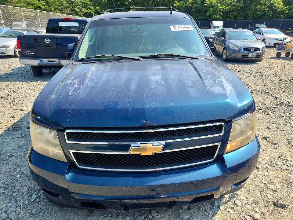 2007 Chevrolet Suburban მანქანა იყიდება აუქციონზე, vin: 1GNFK16397J155895, აუქციონის ნომერი: 62455406