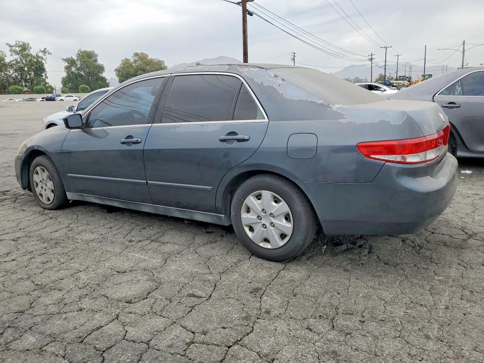 60877576 :رقم المزاد ، JHMCM563X3C067688 vin ، 2003 Honda Accord مزاد بيع
