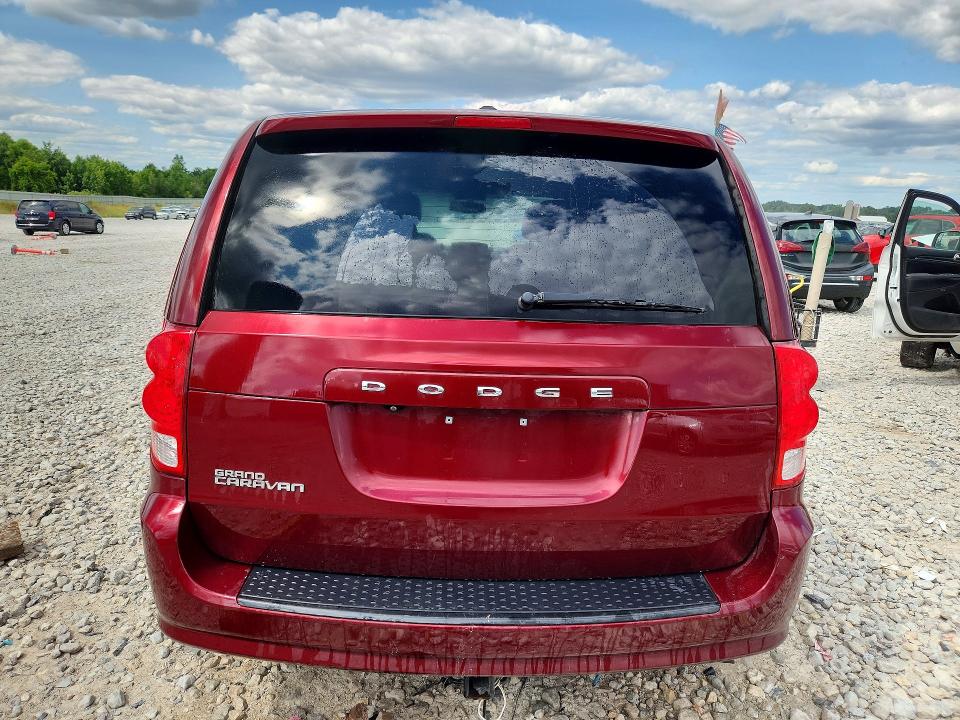61977686 :رقم المزاد ، 2C4RDGCG1JR191609 vin ، 2018 Dodge Grand Caravan مزاد بيع
