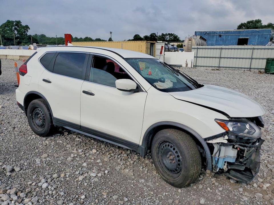 2017 Nissan Rogue მანქანა იყიდება აუქციონზე, vin: JN8AT2MV7HW014522, აუქციონის ნომერი: 59240356