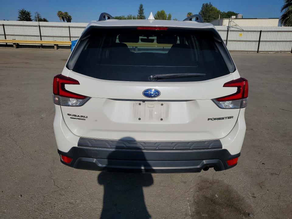 Продажа на аукционе авто 2022 Subaru Forester, vin: JF2SKAEC0NH506515, номер лота: 60874206