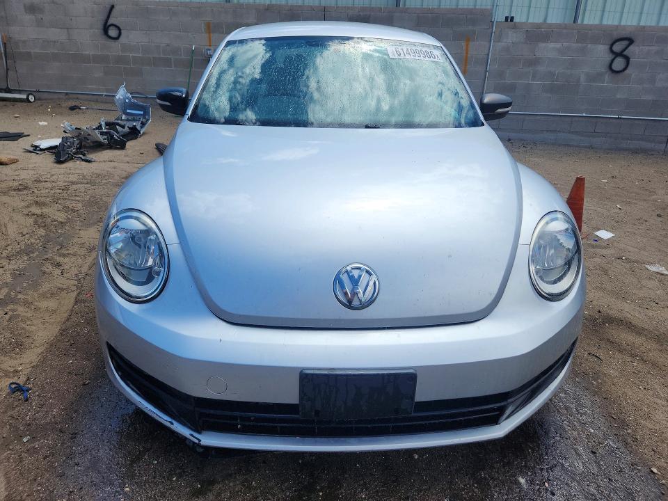 Продажа на аукционе авто 2015 Volkswagen Beetle, vin: 3VWF17AT2FM603611, номер лота: 61499986