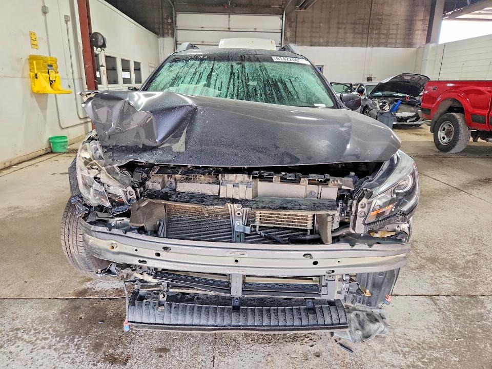 Продажа на аукционе авто 2018 Subaru Outback, vin: 4S4BSACC5J3312972, номер лота: 61422506